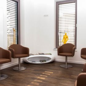 wartezimmer_1280.jpg